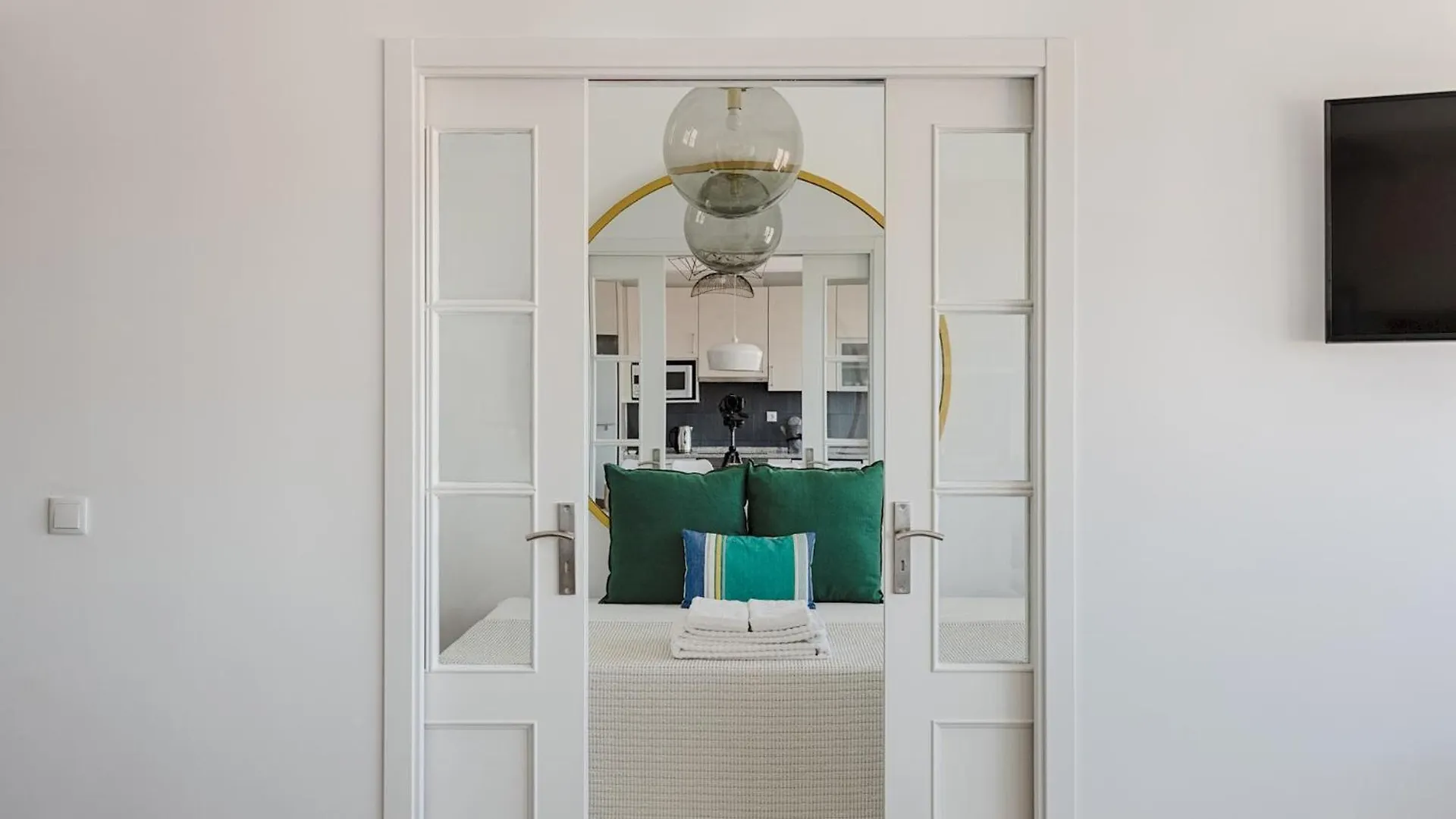 Master Deco Gem In Graca Apartment Lisbon