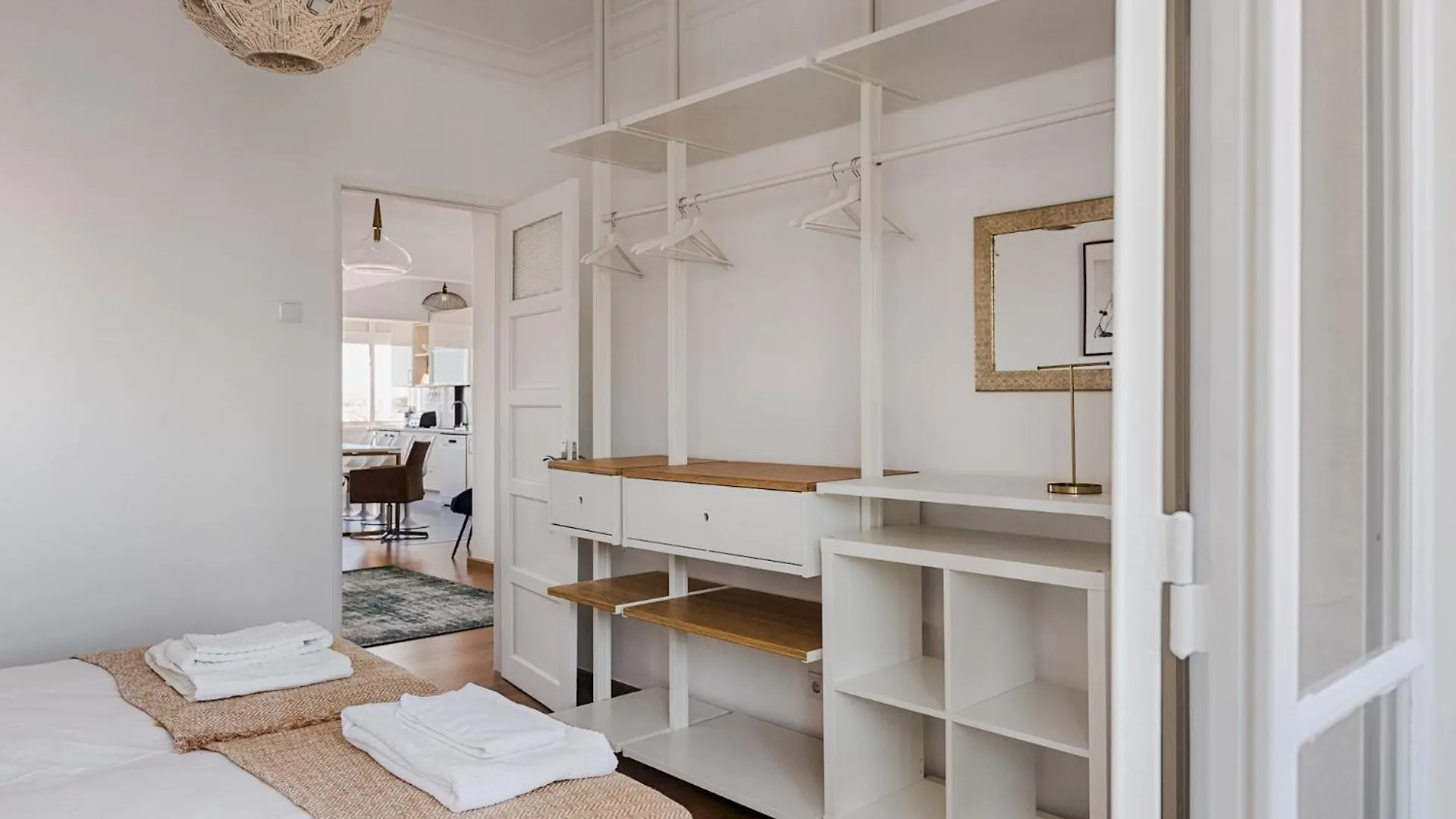 Master Deco Gem In Graca Apartment Lisbon Portugal
