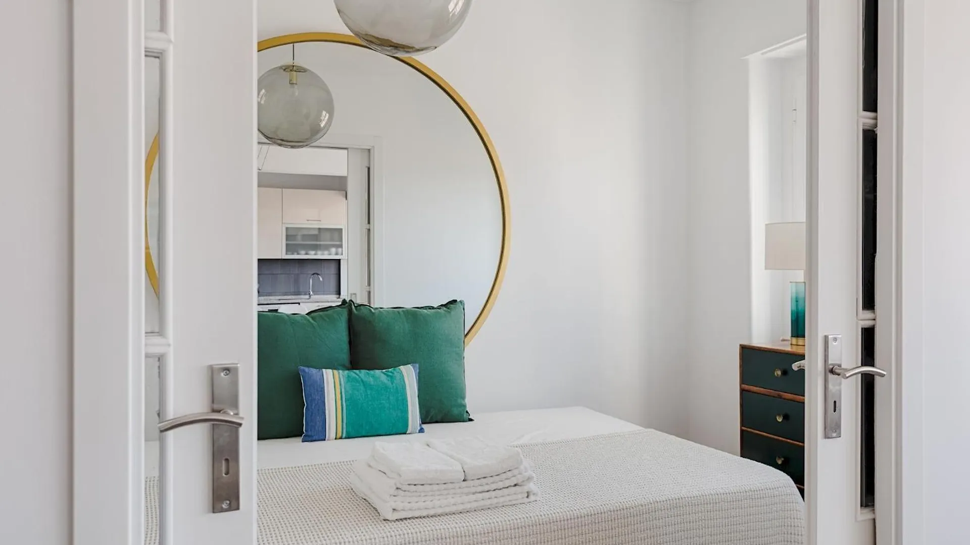 Master Deco Gem In Graca Apartment Lisbon