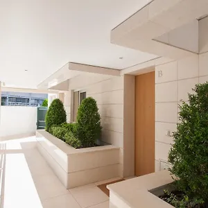 Living Graca Lisbon